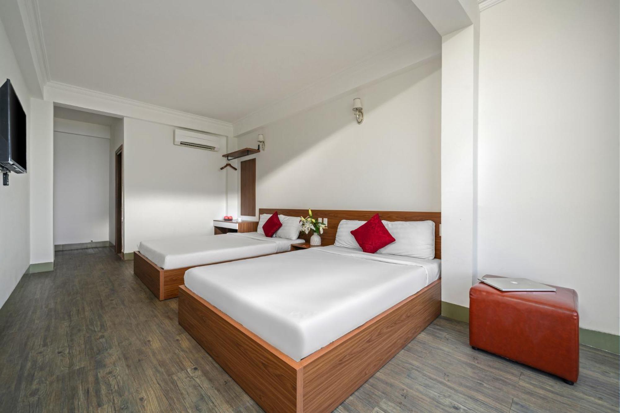 Nami Hotel Нячанг Экстерьер фото