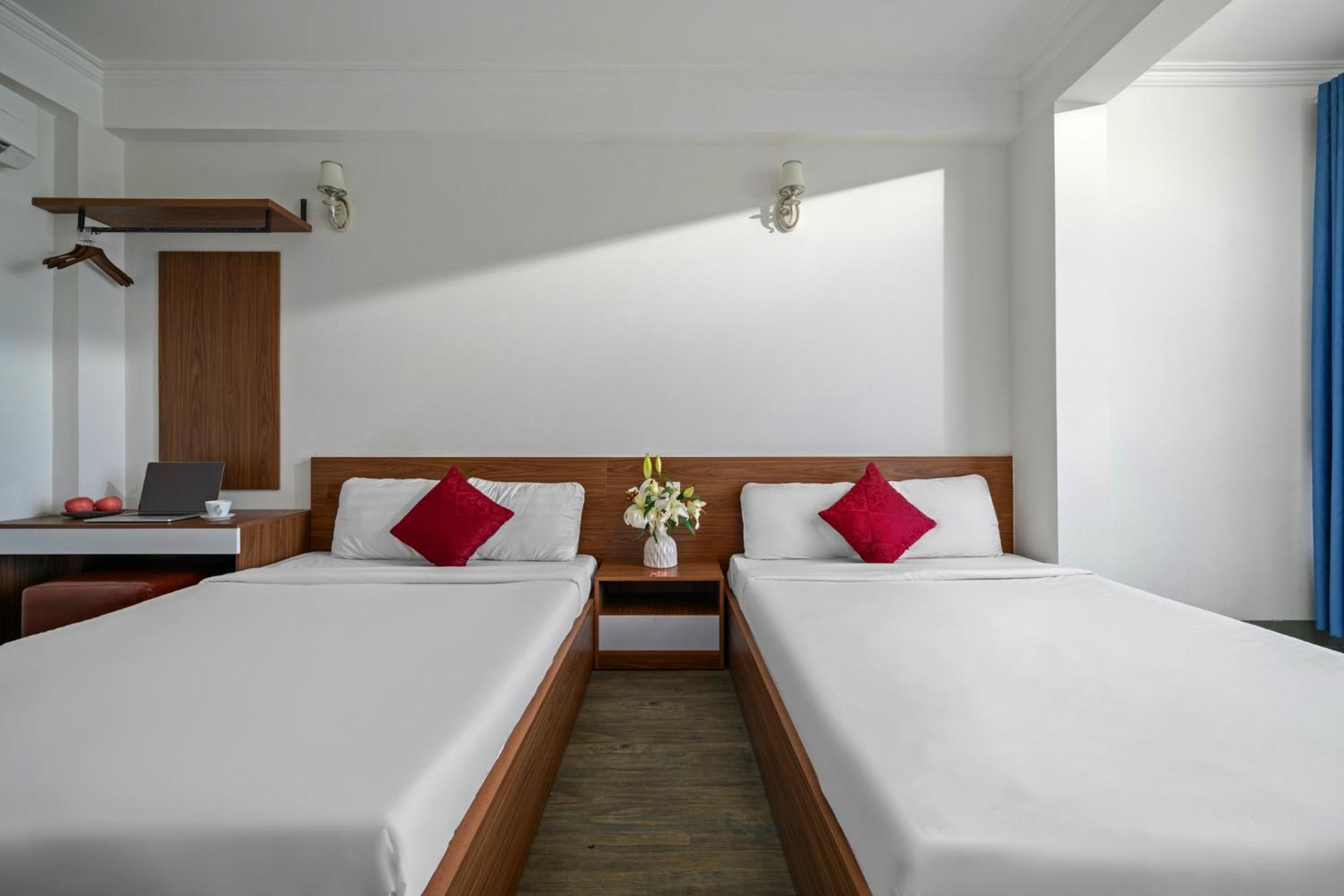 Nami Hotel Нячанг Экстерьер фото