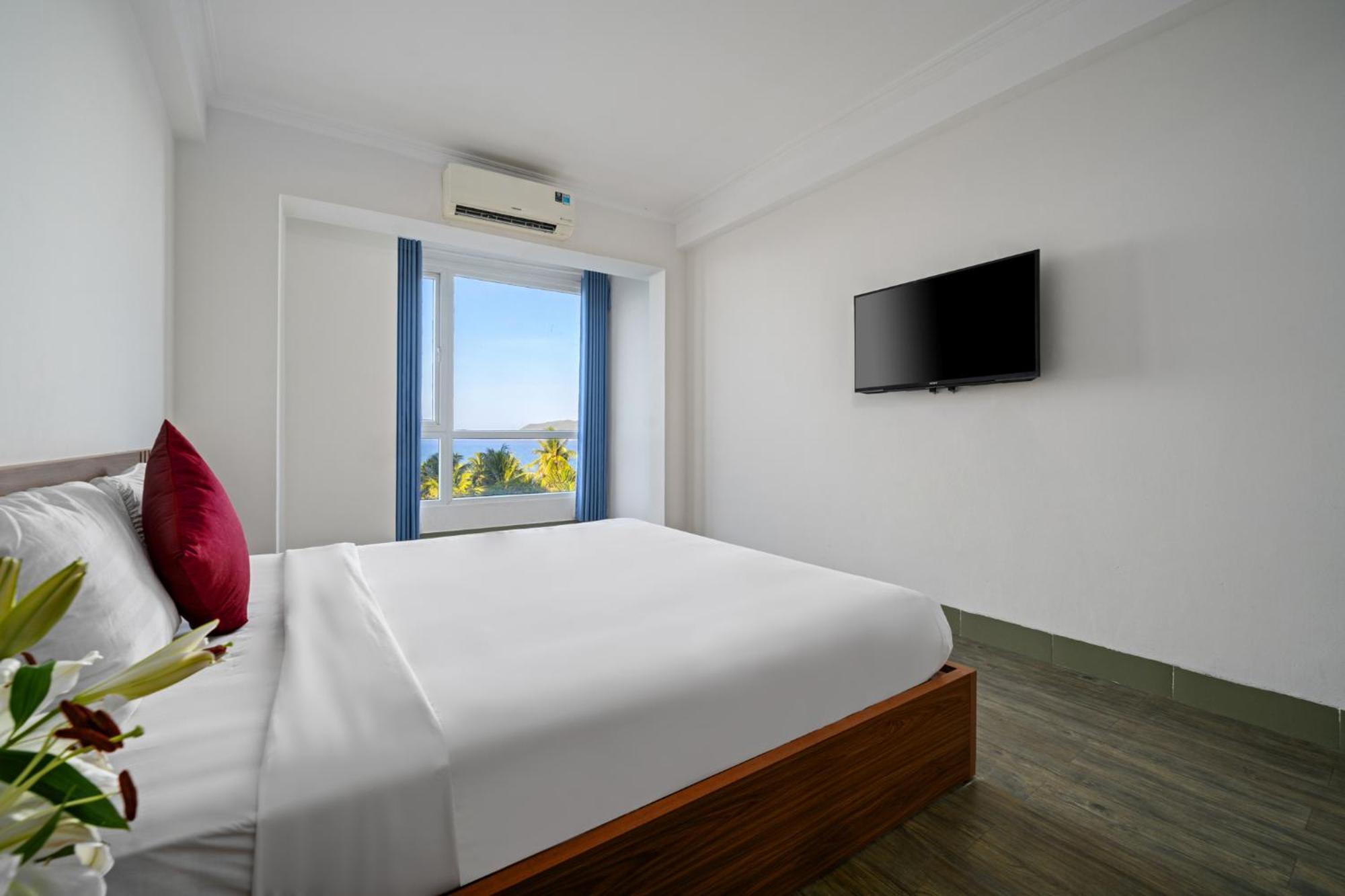 Nami Hotel Нячанг Экстерьер фото