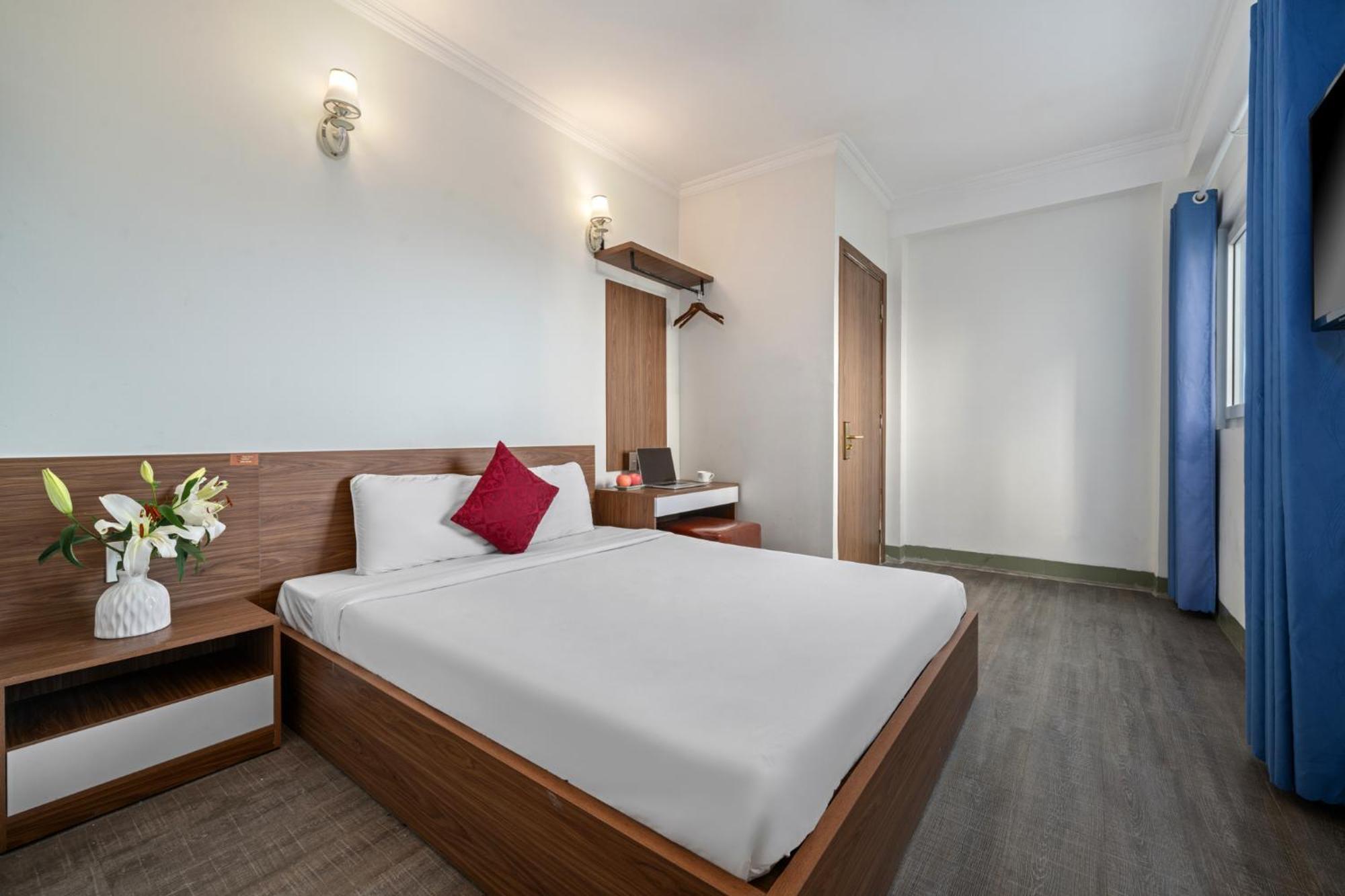 Nami Hotel Нячанг Экстерьер фото