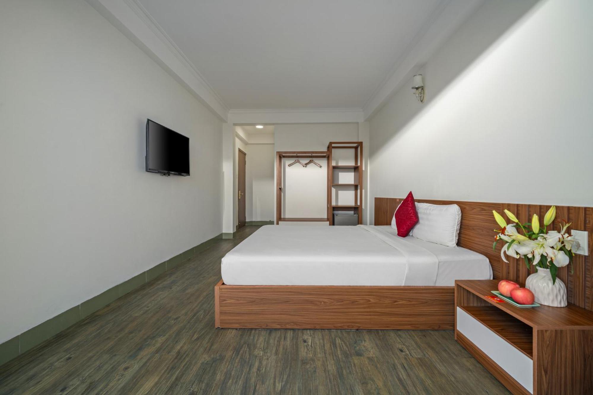 Nami Hotel Нячанг Экстерьер фото